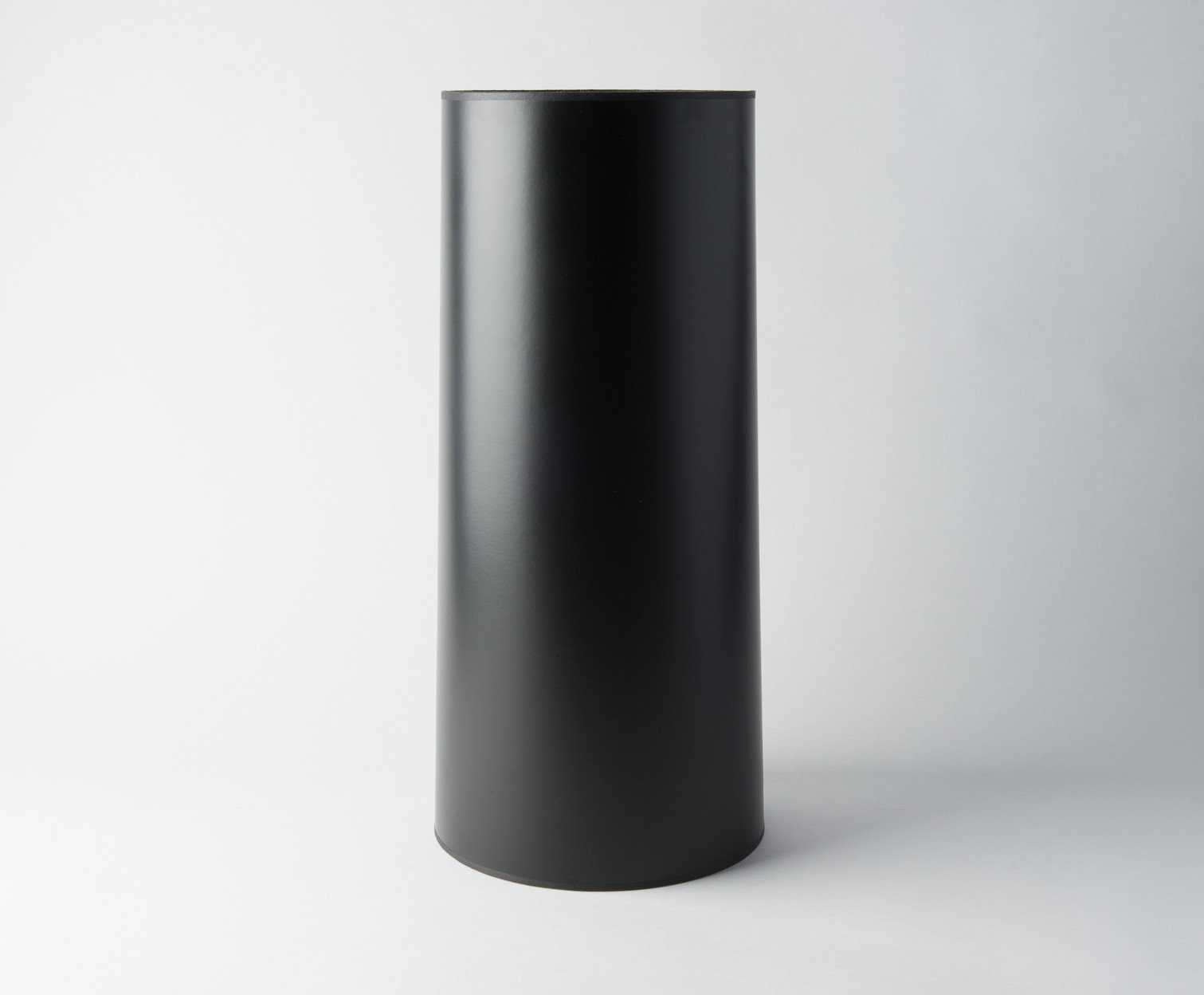 Opaque Paper Tall Narrow Drum Black, Brass Spider