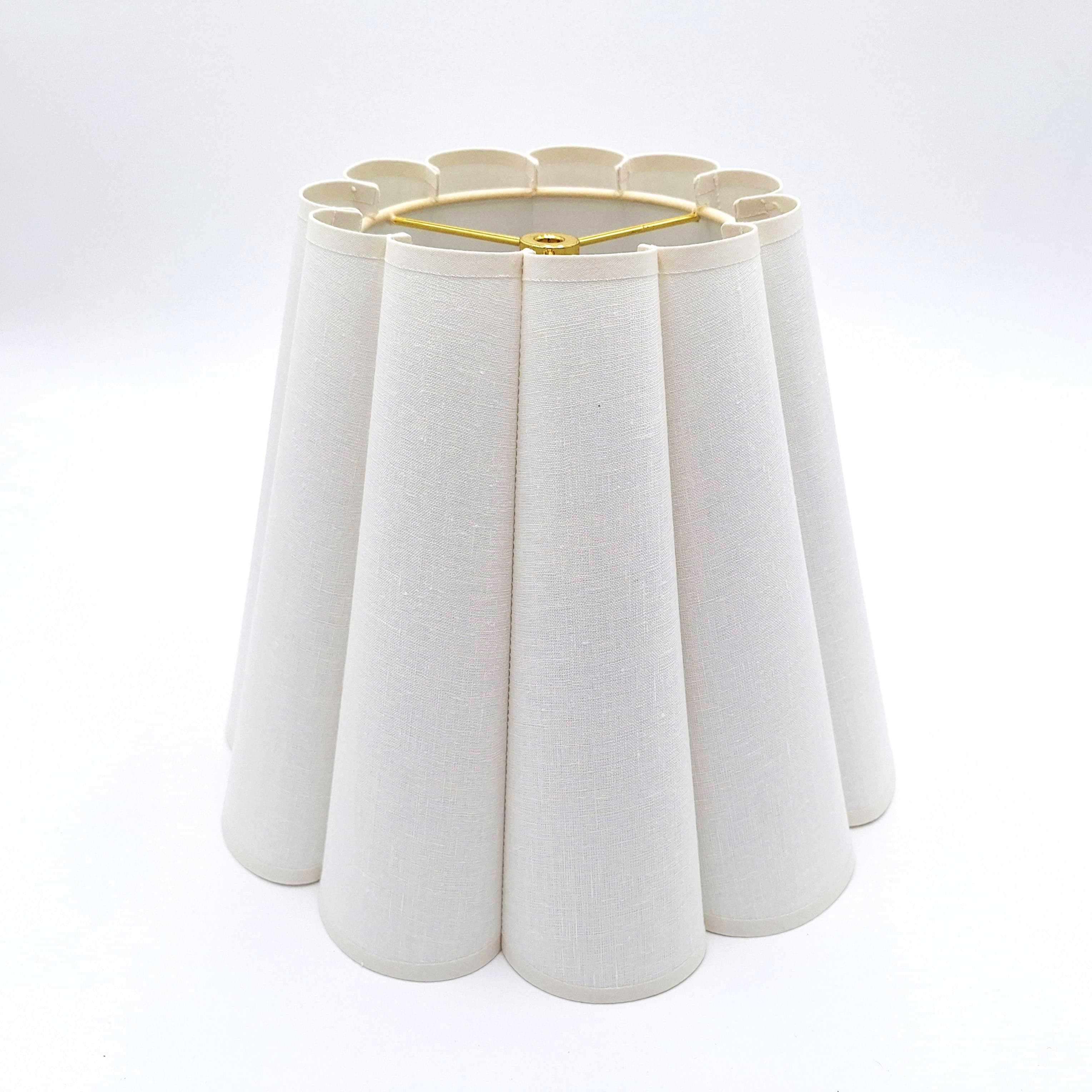 Linen Fluted Empire White