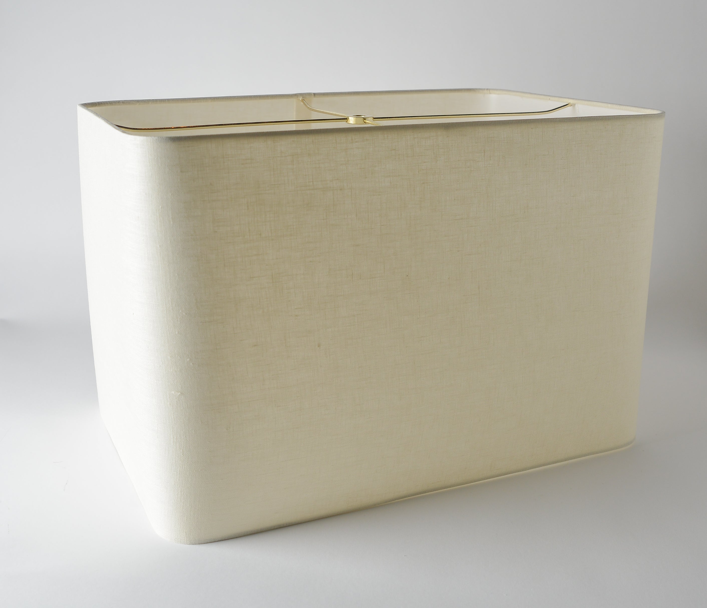 Linen Round Corner Rectangle (Rolled Edges)