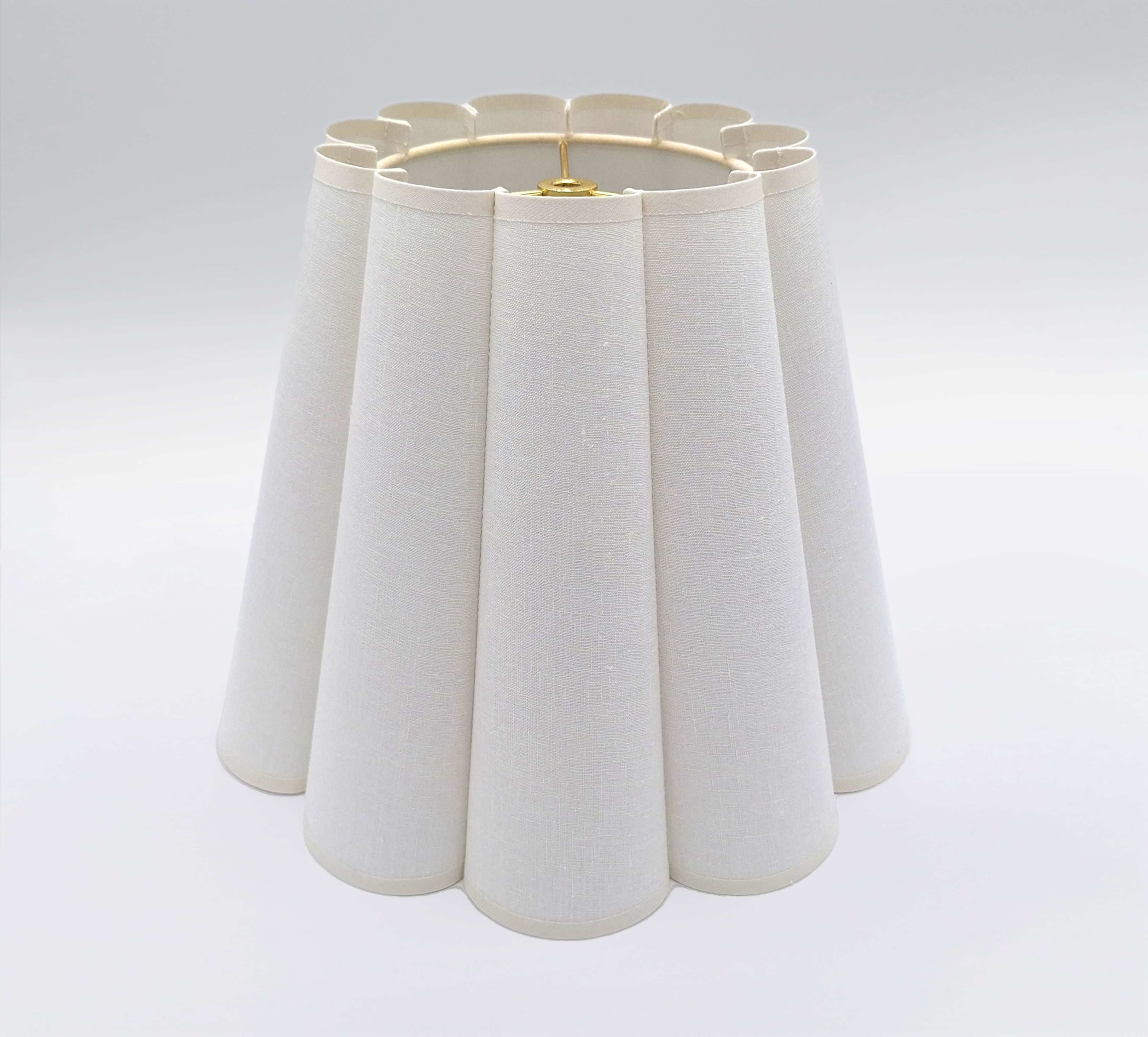 Linen Fluted Empire White