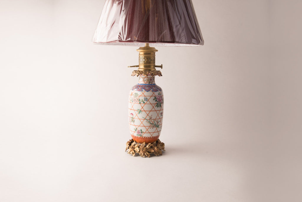 Porcelain with Gold Flowers Lamp