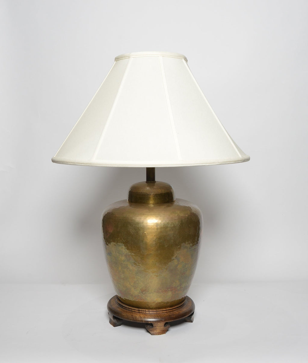 Hammered Brass Jar Table Lamp with Wooden Base